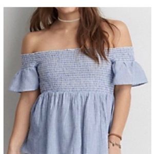 American Eagle Smocked Off Shoulder Shirt Size M